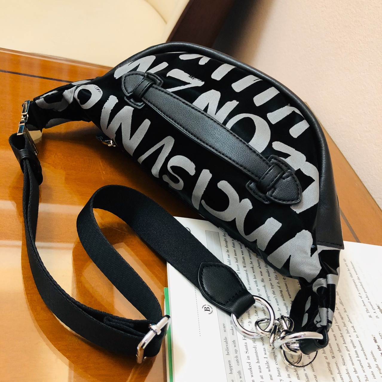 حقيبة خصر نسائية من قماش أوكسف - مراجعة Women'S Bum Bags وسعره